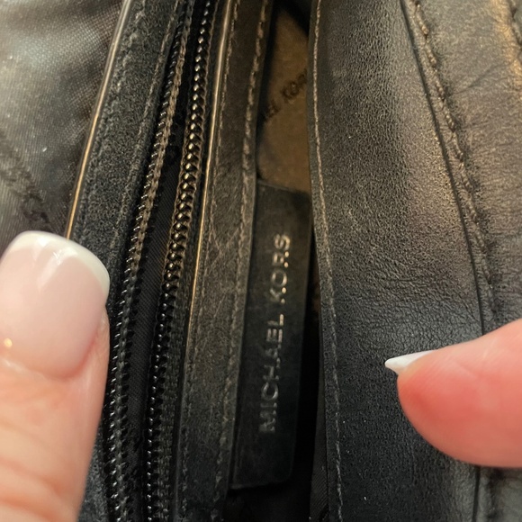 Michael Kors Raven Pebbled Leather Black & Silver Backpack Purse w/ Dust Bag - Picture 7 of 7